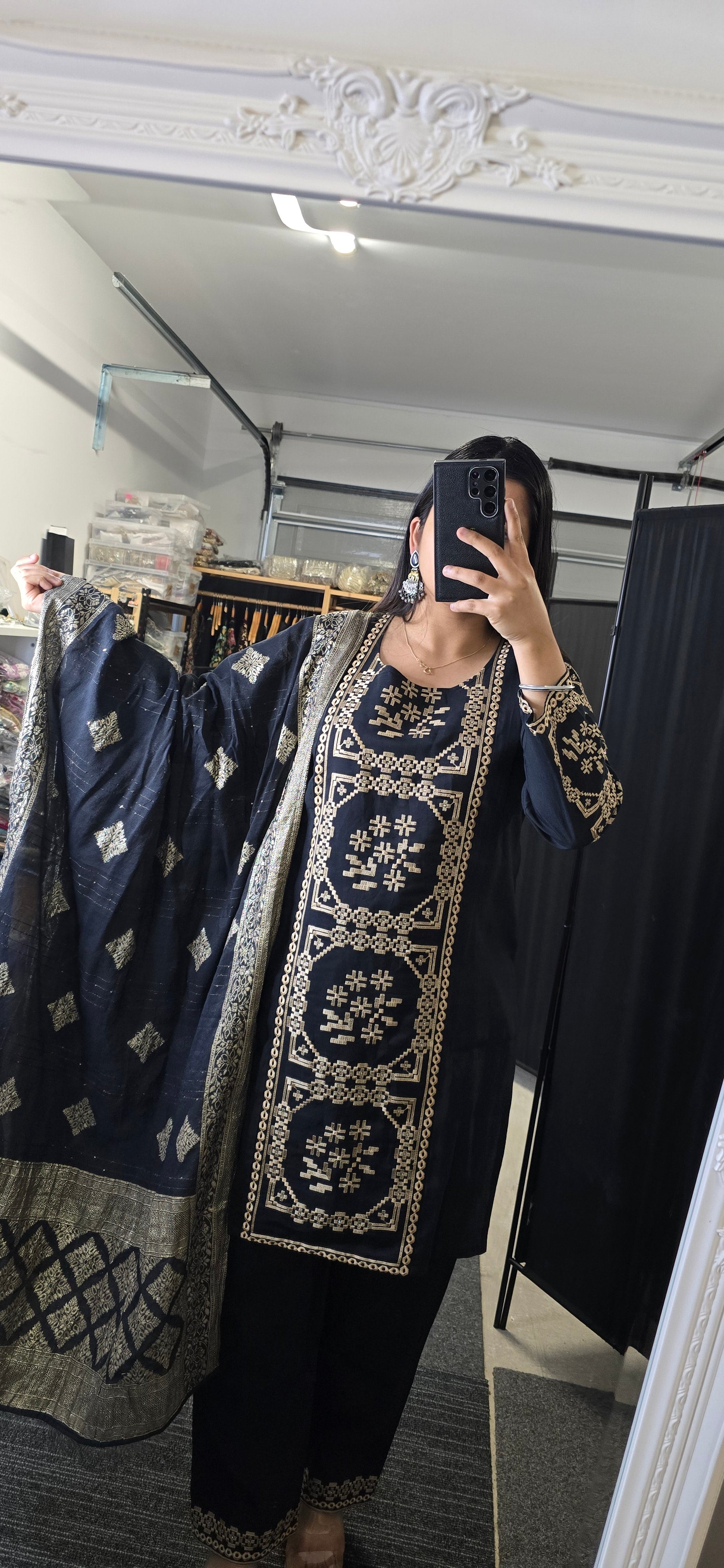 Reeya ( Rayon fabric suit with Banarsi Dupatta)
