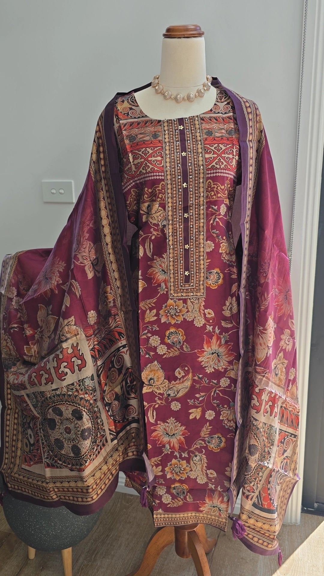 Baani - Casual wear Suit