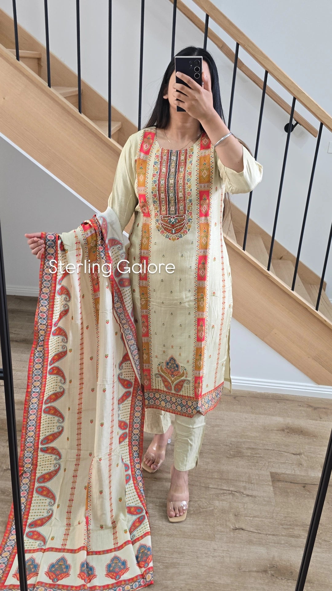 Banarsi Tissue organza suit